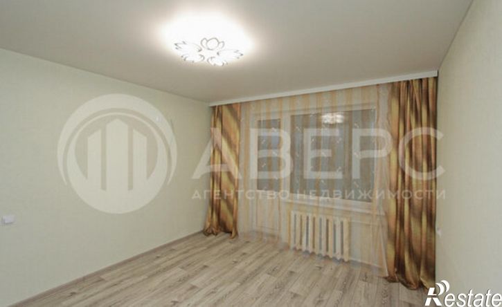 2-комн квартира Кленовая улица, 1,  д. 1