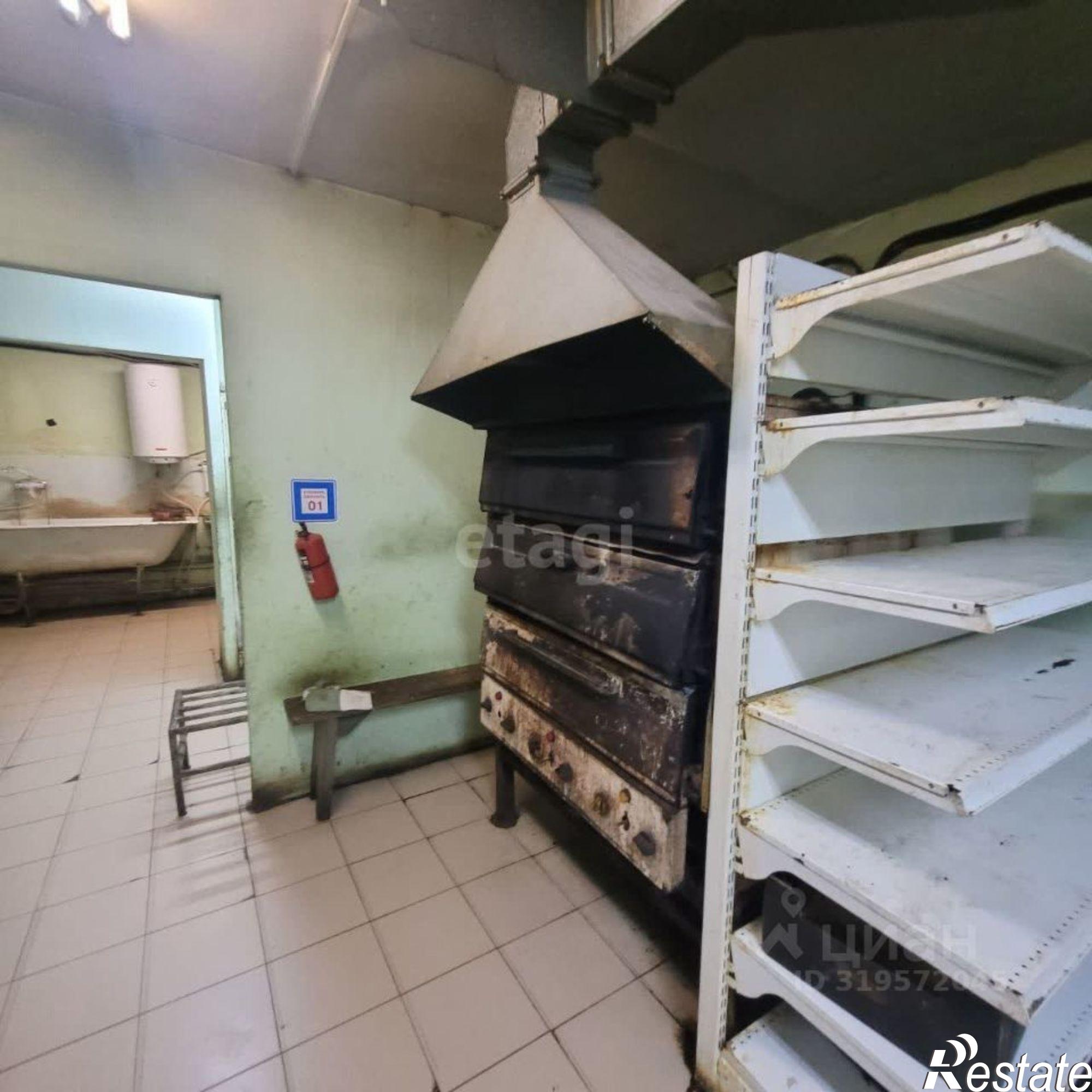 Купить складское помещение за 18 989 300 рублей на Московская улица, 47