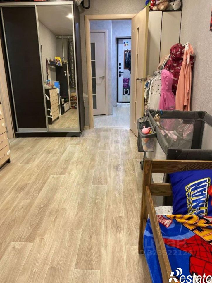 2-комн квартира улица Лаврентьева, 42,  д. 42