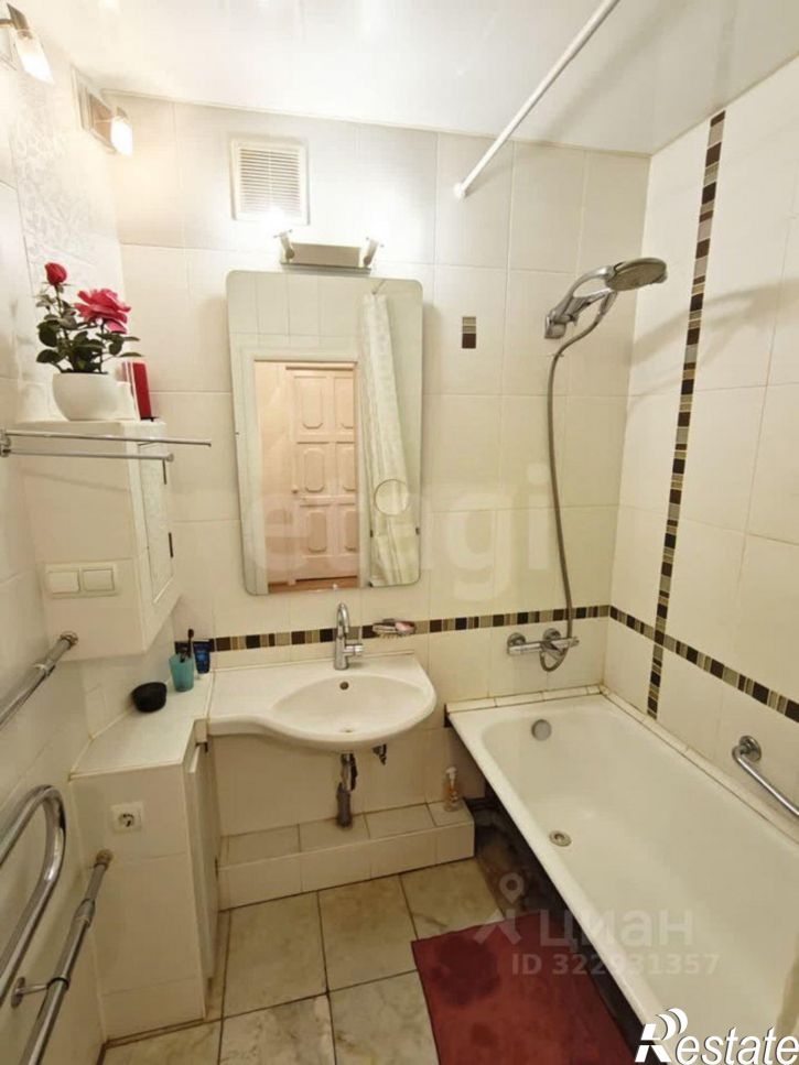 3-комн квартира улица Льва Толстого, 80,  д. 80