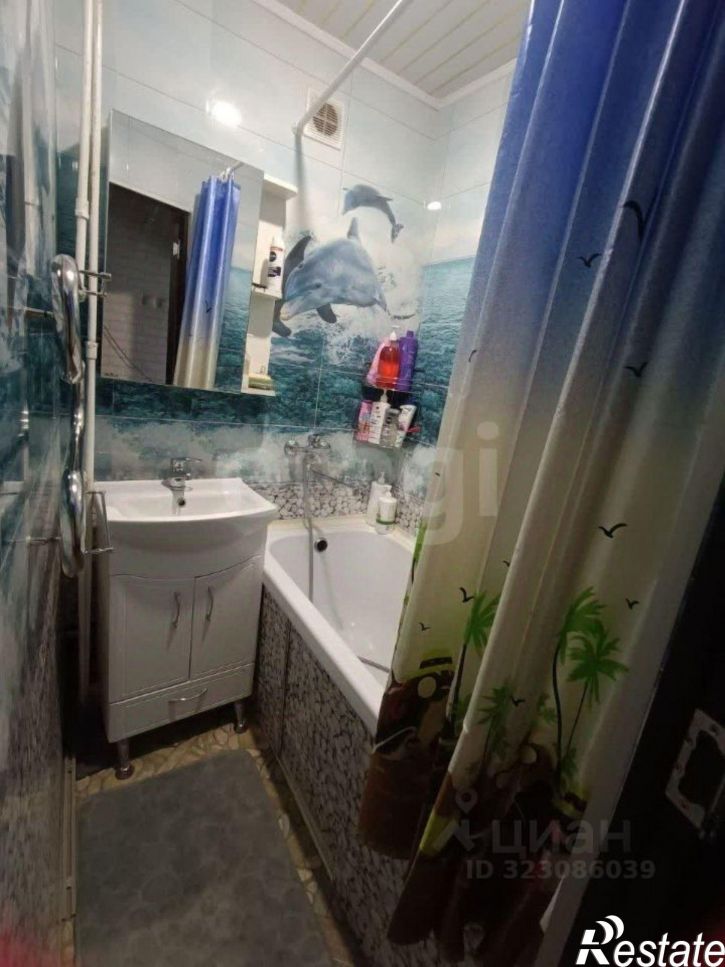 3-комн квартира Кленовая улица, 15,  д. 15