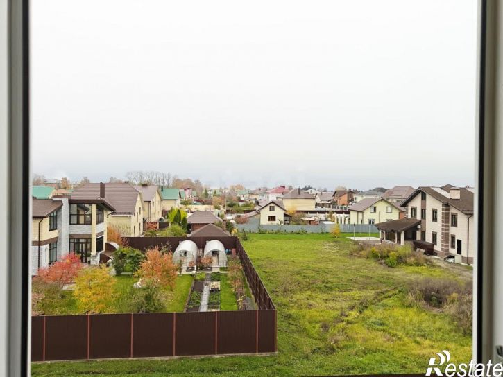 4-комн квартира Каштановая улица, 24,  д. 24