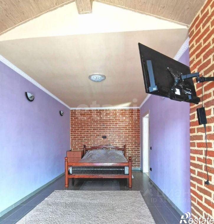 5-комн квартира улица Энгельса, 18,  д. 18