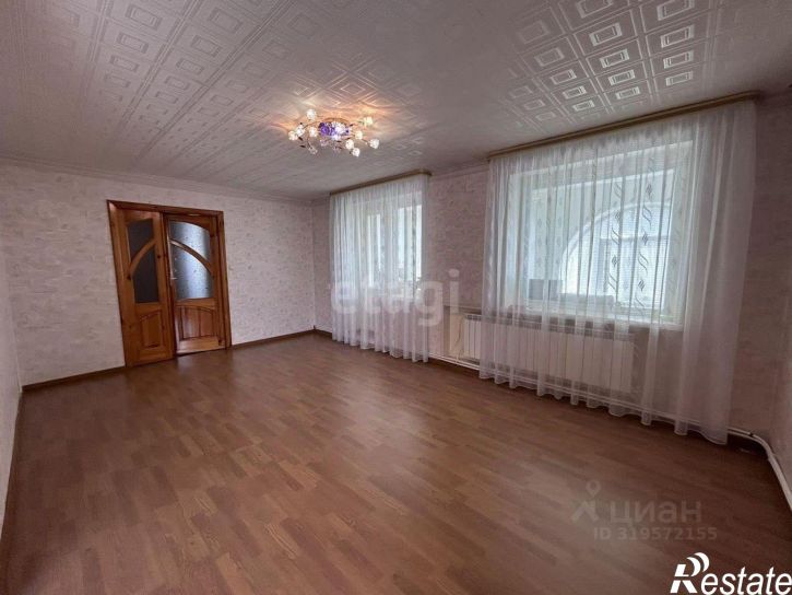 3-комн квартира Красногвардейская улица, 8,  д. 8