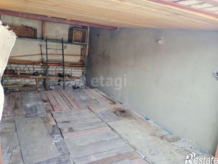 Гараж/парковка Кленовая улица