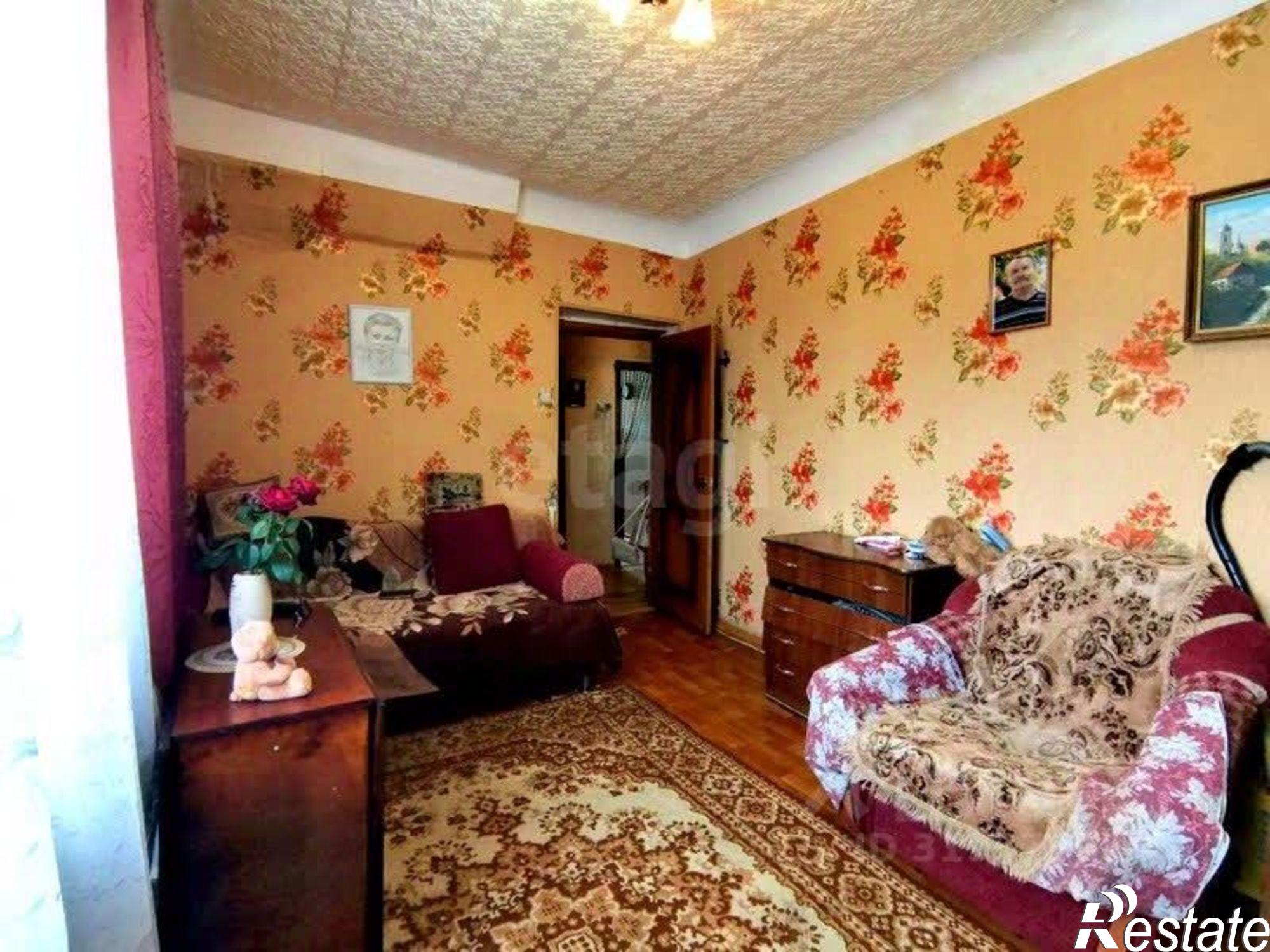 Купить квартиру за 2 350 000 рублей на Стахановская улица, 18