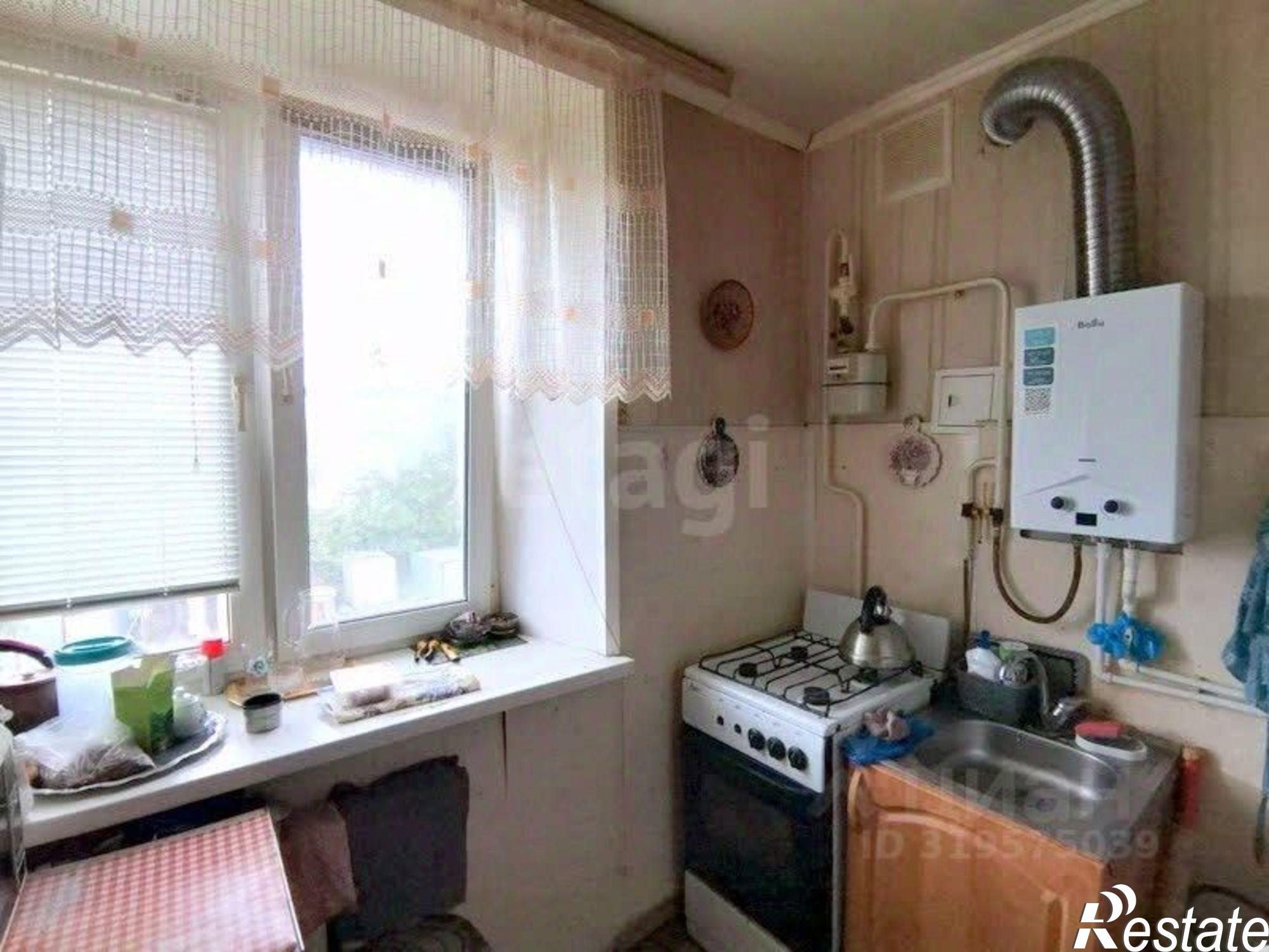 Купить квартиру за 2 350 000 рублей на Стахановская улица, 18