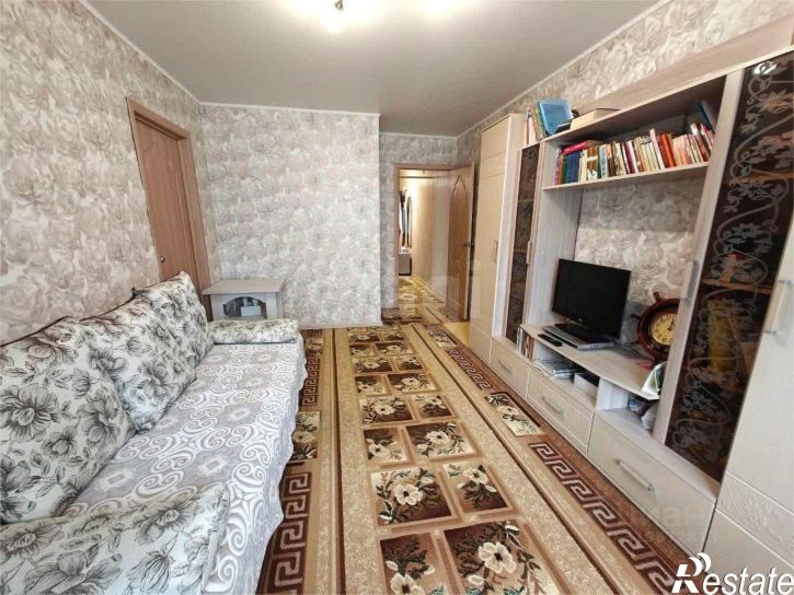 3-комн квартира Октябрьская улица, 52,  д. 52