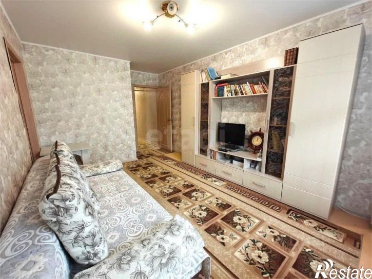 3-комн квартира Октябрьская улица, 52,  д. 52