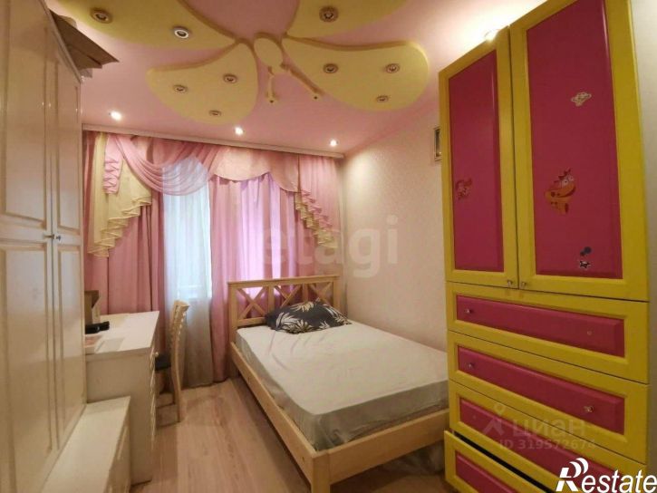 3-комн квартира Кленовая улица, 36,  д. 36