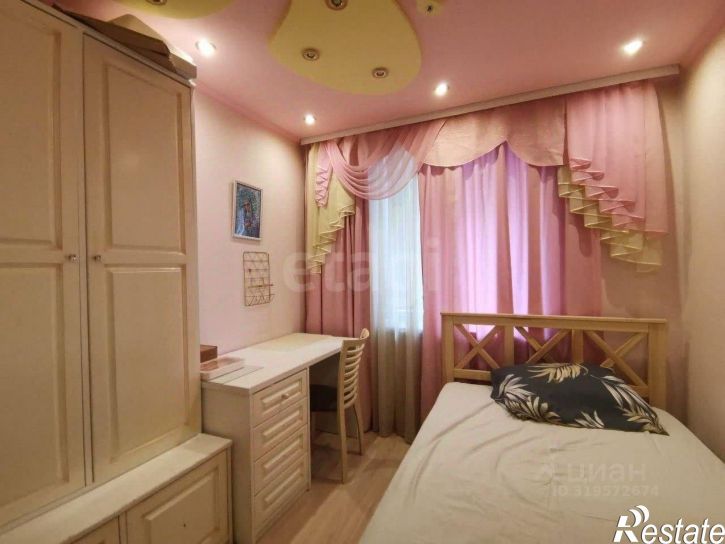 3-комн квартира Кленовая улица, 36,  д. 36