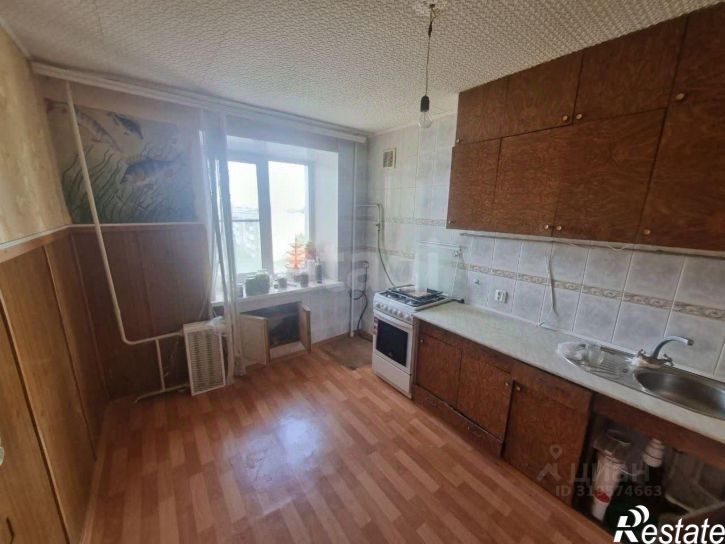 3-комн квартира Октябрьская улица, 100,  д. 100