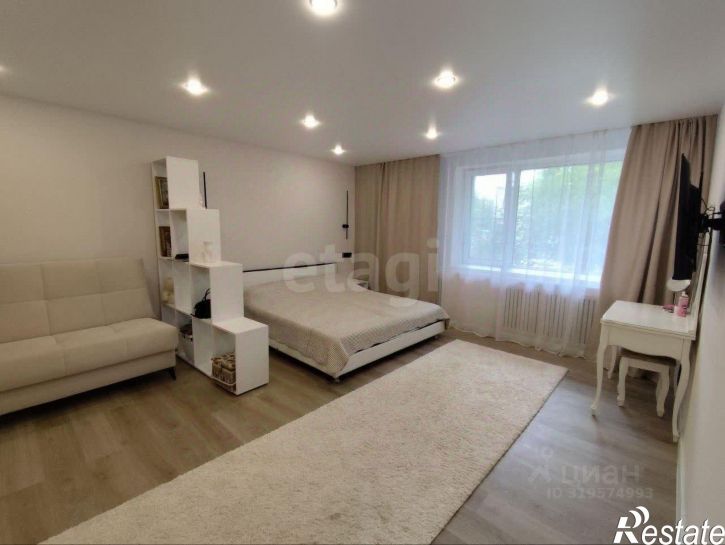 1-комн квартира Кленовая улица, 5,  д. 5