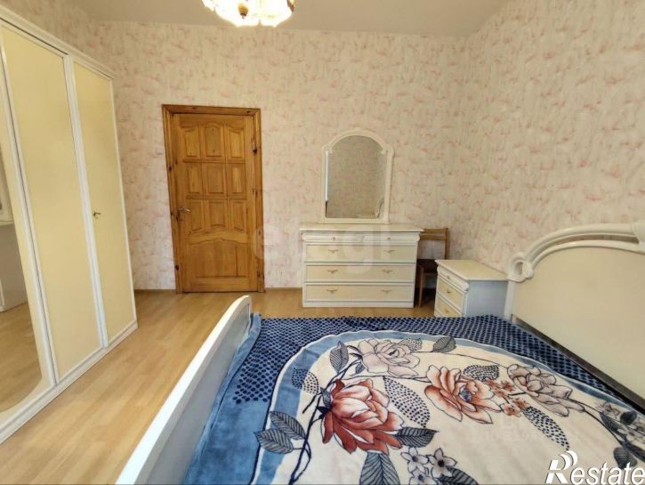 3-комн квартира улица Войкова, 9,  д. 9