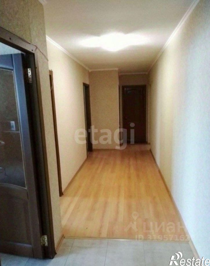 3-комн квартира Кленовая улица, 36,  д. 36