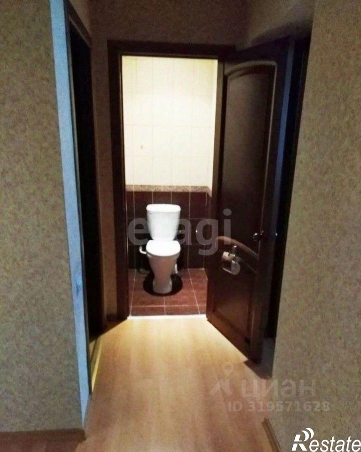 3-комн квартира Кленовая улица, 36,  д. 36