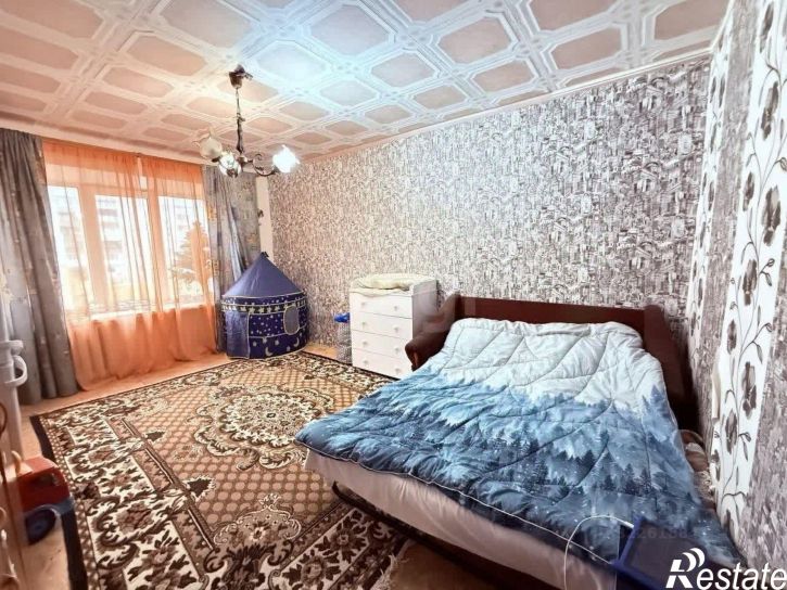 3-комн квартира улица Лаврентьева, 48,  д. 48