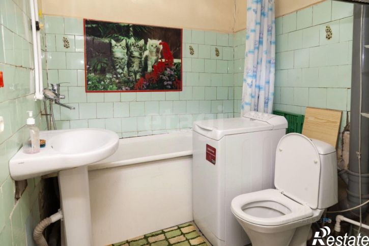 2-комн квартира улица Войкова, 76,  д. 76