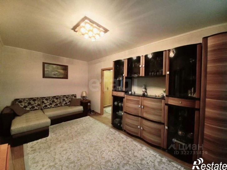 4-комн квартира Октябрьская улица, 52,  д. 52