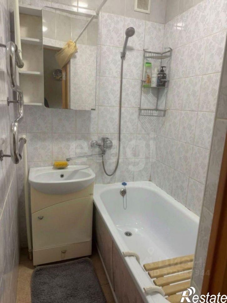 2-комн квартира улица Дзержинского, 46,  д. 46