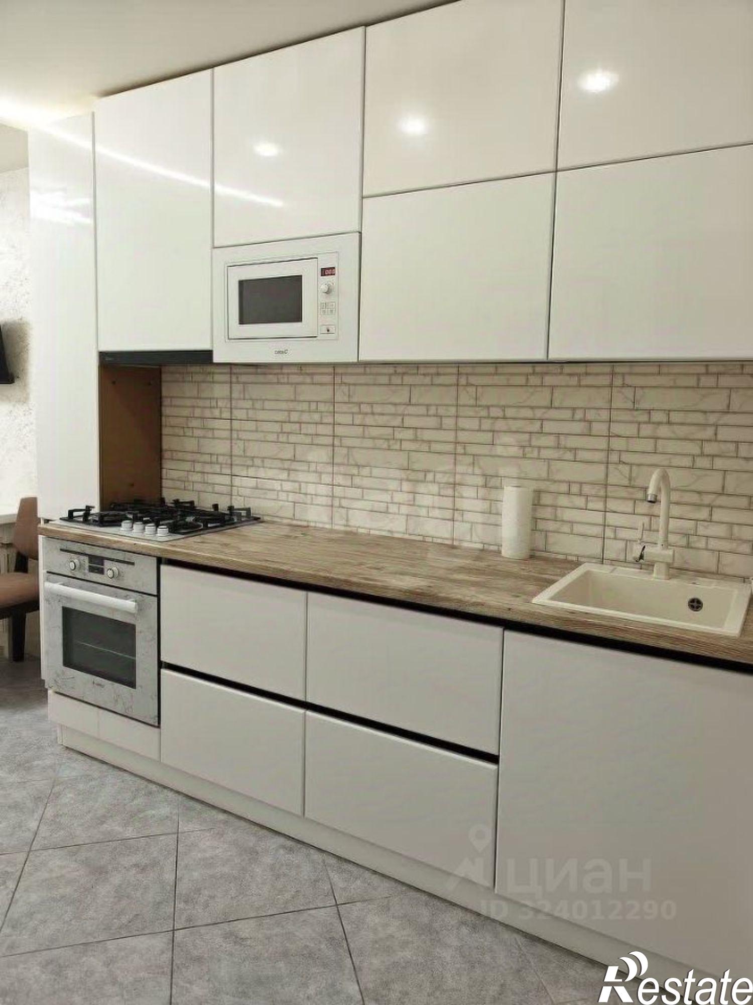 Сдать квартиру за 19 000 рублей на ул Филатова, 6