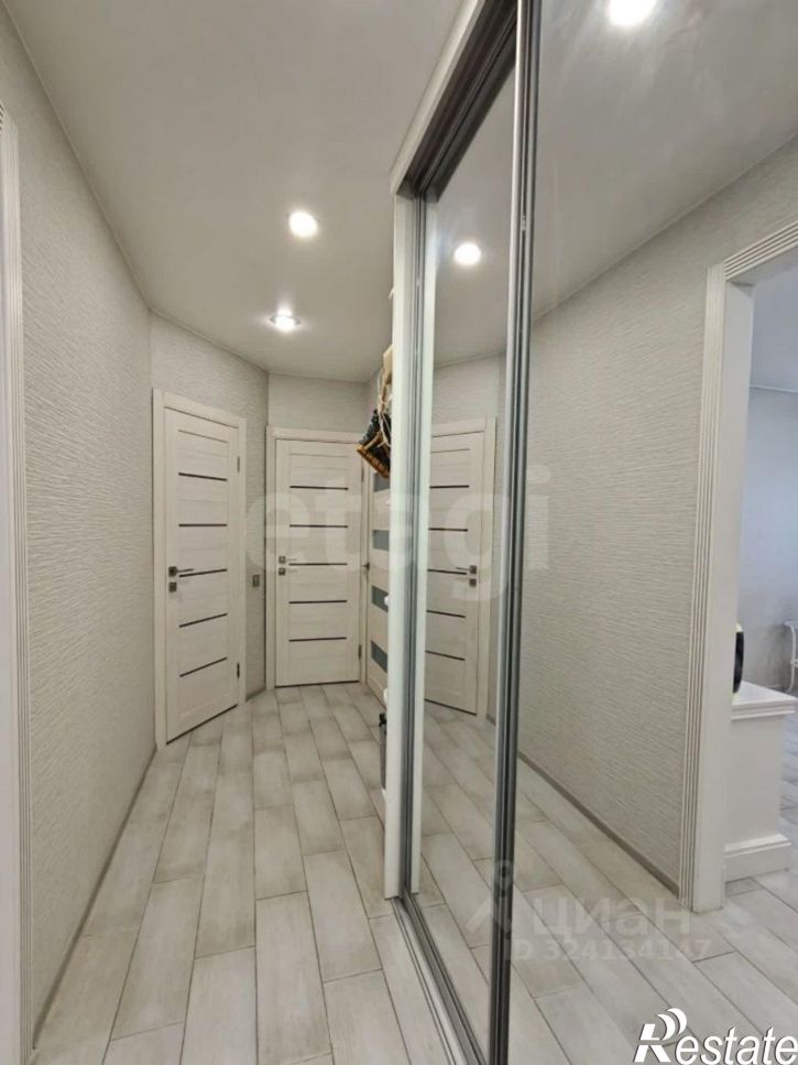 4-комн квартира ул Дзержинского, 10,  д. 10