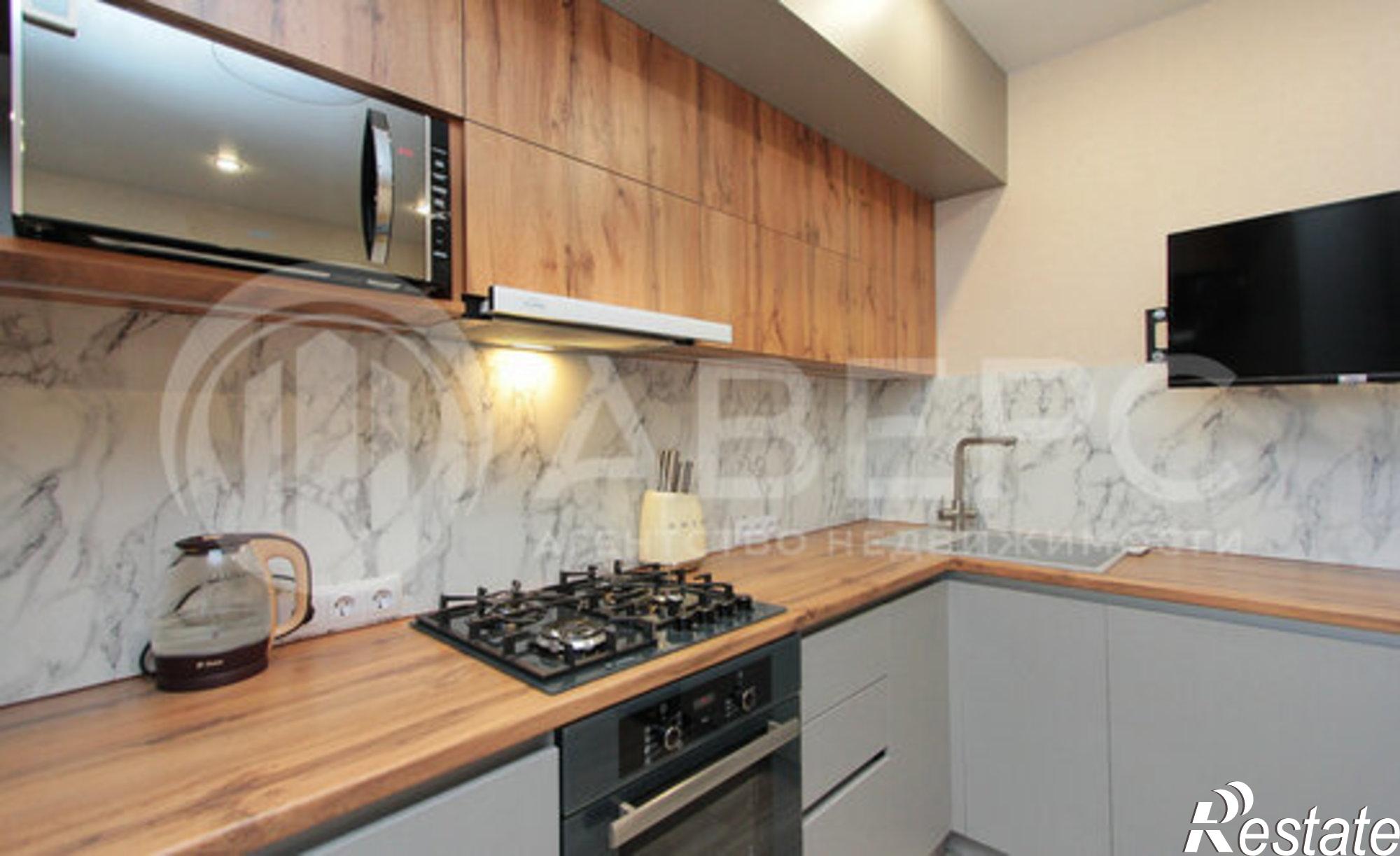 Купить квартиру за 6 780 000 рублей на 2-я Новослободская улица, 12