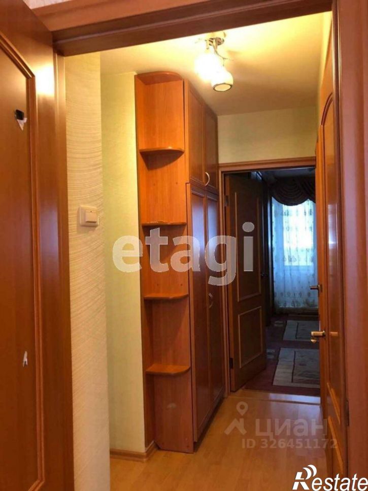 3-комн квартира улица Лаврентьева, 48,  д. 48