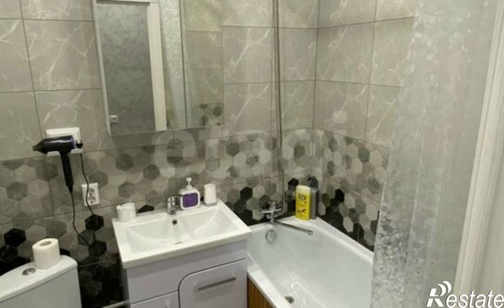 2-комн квартира ул Лаврентьева, 9,  д. 9