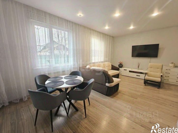 3-комн квартира улица Гастелло, 21,  д. 21