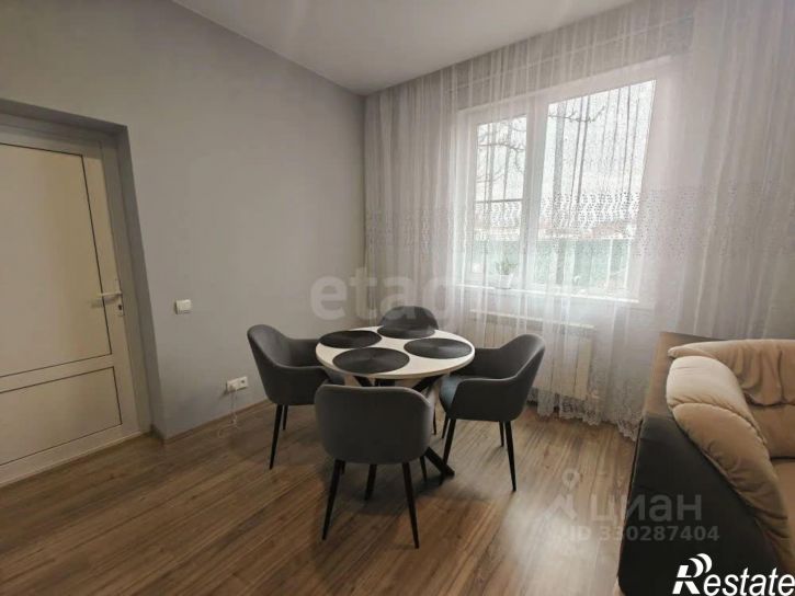 3-комн квартира улица Гастелло, 21,  д. 21