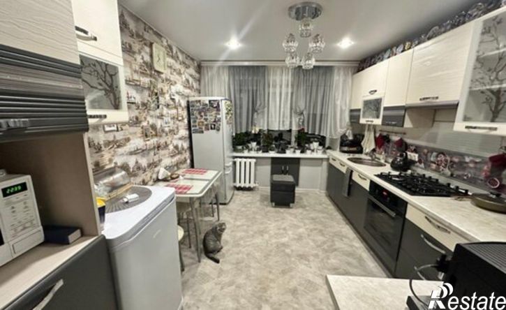 5-комн квартира улица Куликова, 14,  д. 14