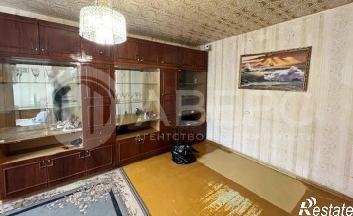 2-комн квартира ул Дзержинского, 1,  д. 1