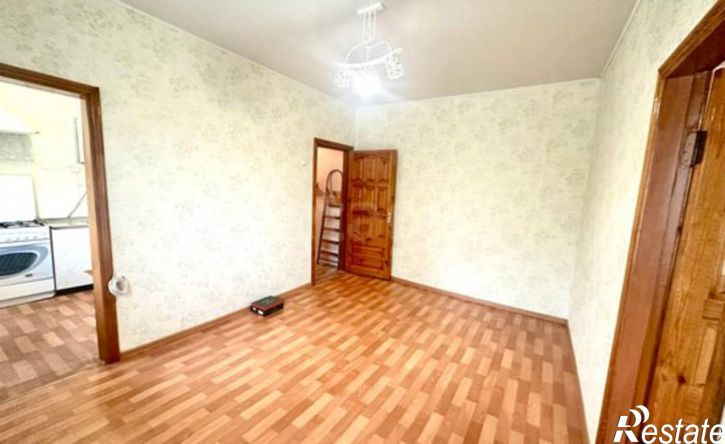 2-комн квартира улица Свердлова, 43,  д. 43