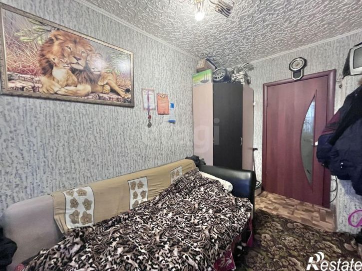 3-комн квартира Октябрьская улица, 52,  д. 52