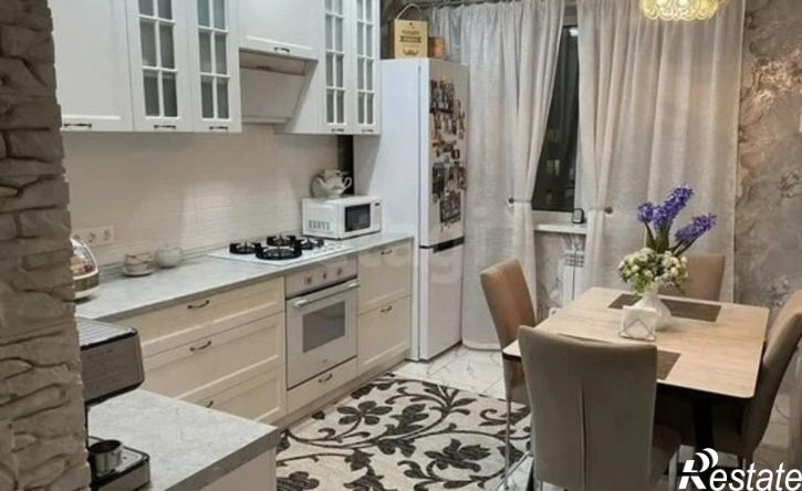 3-комн квартира ул Экземплярского, 53,  д. 53