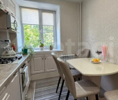 2-комн, 52кв м, этаж 1/5 мкр Нежиловка, 1а
