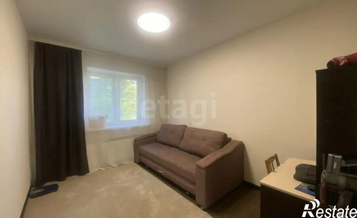 2-комн квартира улица Амосова, 50,  д. 50