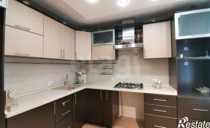 3-комн квартира Кленовая улица, 36,  д. 36