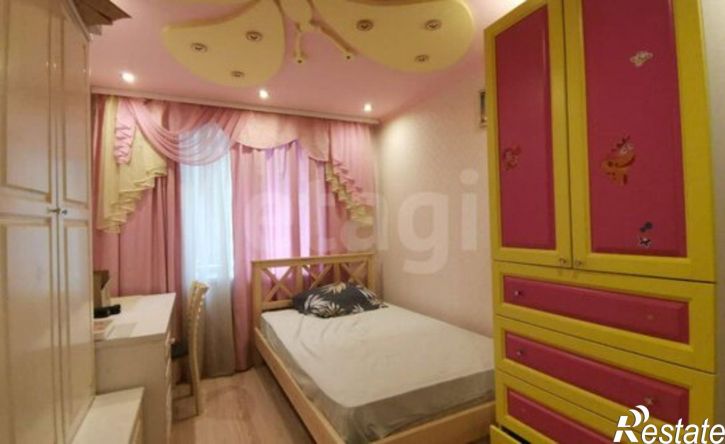 3-комн квартира Кленовая улица, 36,  д. 36