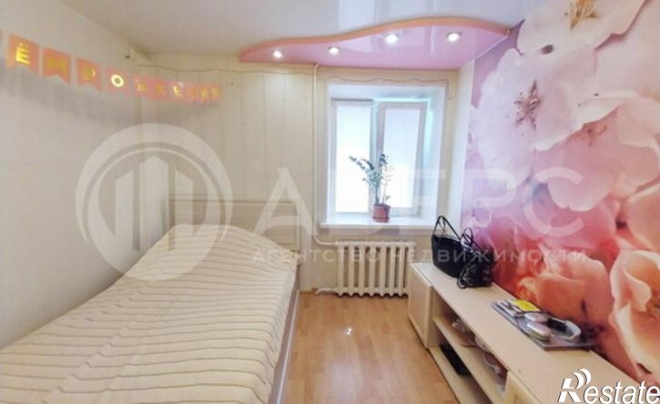 3-комн квартира ул Дзержинского, 10,  д. 10