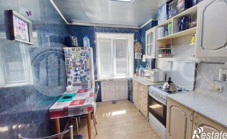 3-комн квартира ул Дзержинского, 10,  д. 10