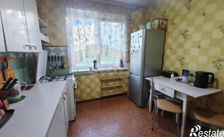 3-комн квартира улица Артёма, 27,  д. 27