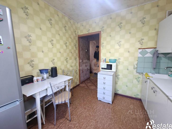 3-комн квартира ул Артема, 27,  д. 27