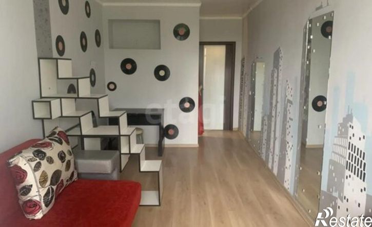 3-комн квартира ул Дзержинского, 2а,  д. 2а