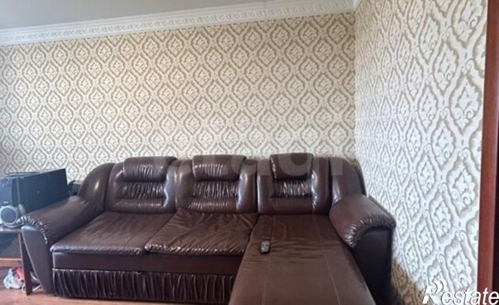 3-комн квартира ул Артема, 20,  д. 20