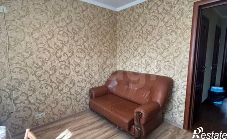 3-комн квартира ул Артема, 20,  д. 20