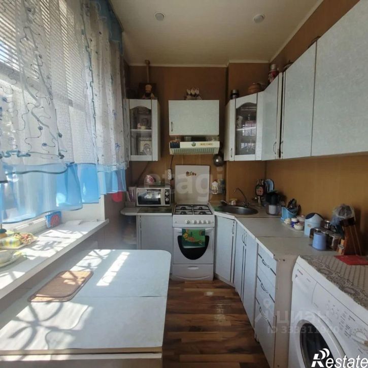 3-комн квартира ул Стахановская, 20,  д. 20