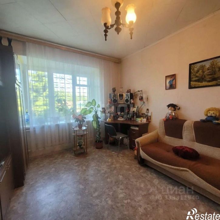 3-комн квартира ул Стахановская, 20,  д. 20