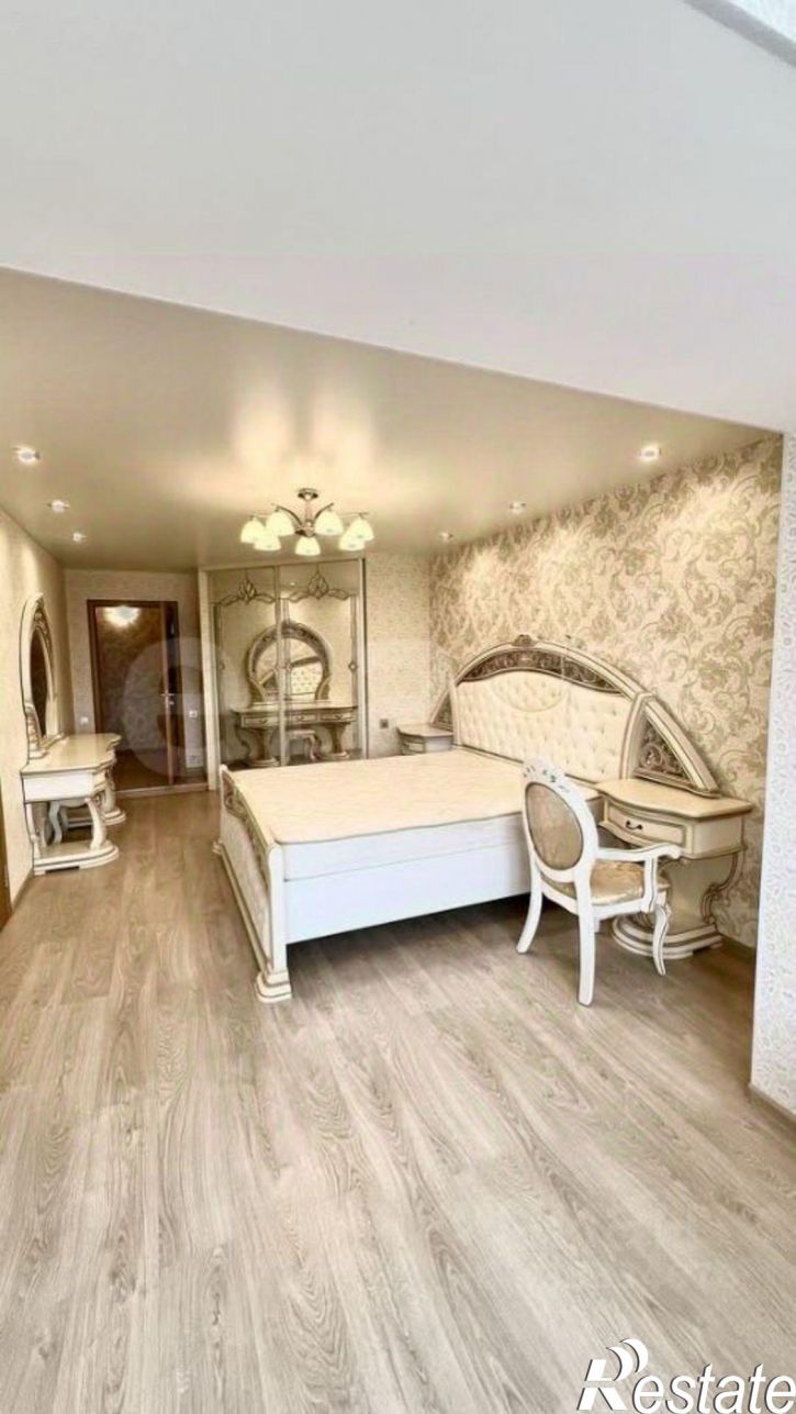4-комн квартира ул Свердлова, 35,  д. 35